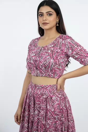 Pink cotton sanganeri printed non padded blouse