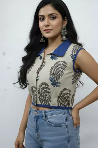 White cotton sanganeri printed non padded blouse