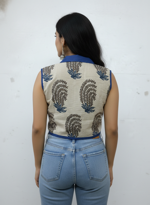 White cotton sanganeri printed non padded blouse 3