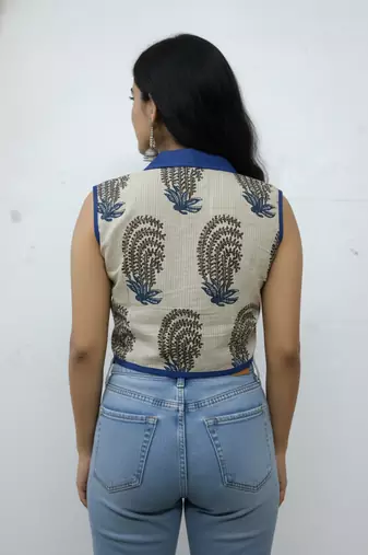 White cotton sanganeri printed non padded blouse