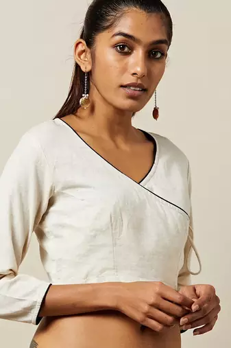 White cotton solid non padded blouse