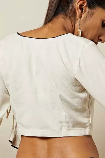 White cotton solid non padded blouse