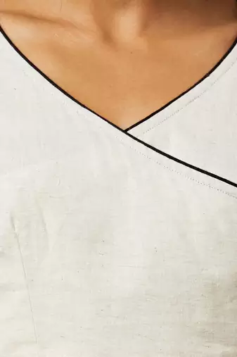 White cotton solid non padded blouse