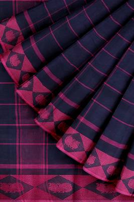 Midnight navy blue & fuchsia pink chettinad cotton saree with running blouse 7
