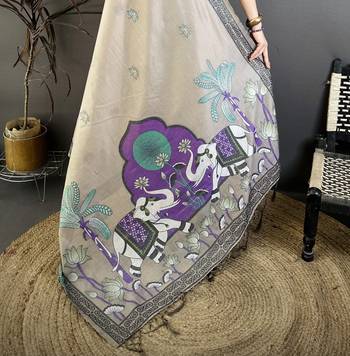Grey cotton woven design saree with unstitched blouse piece 5