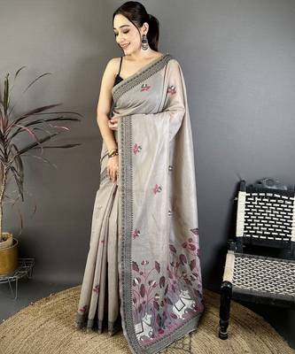 Grey cotton woven design saree with unstitched blouse piece 1