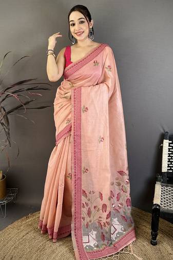 Peach cotton woven design saree with unstitched blouse piece