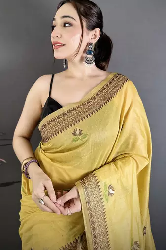 Yellow cotton woven design saree with unstitched blouse piece