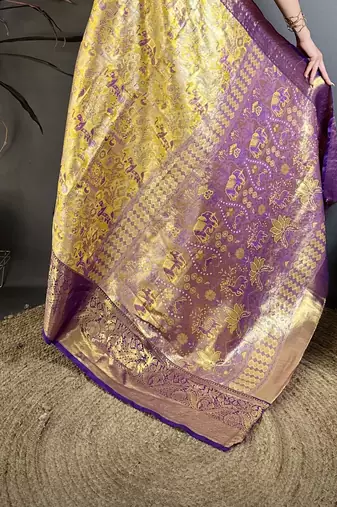 Gold kanjeevaram silk blend woven design saree with unstitched blouse piece