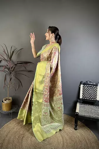 Green kanjeevaram silk blend woven design saree with unstitched blouse piece
