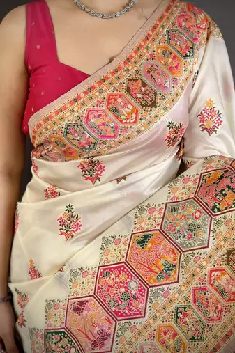 Cream silk blend woven kashmiri saree with unstitched blouse piece
