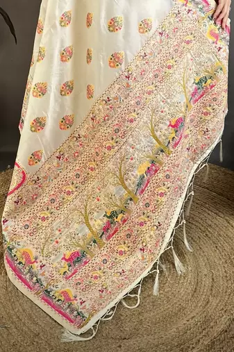 Cream silk blend woven kashmiri saree with unstitched blouse piece