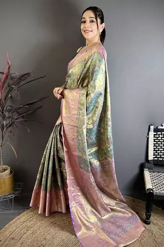 Green kanjeevaram silk blend zari woven saree with unstitched blouse piece