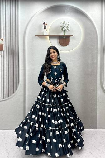 Black Hand Kodi Work Pure Cotton Navratri Lehenga Choli with Blouse