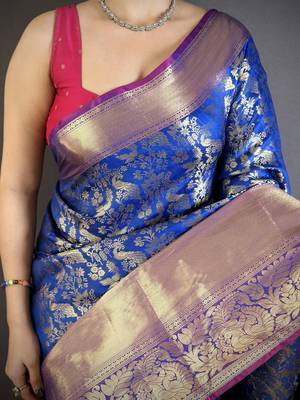 Royal blue kanjeevaram silk blend zari woven saree with unstitched blouse piece 4