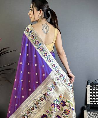 Purple silk blend zari woven paithani saree with unstitched blouse piece 4