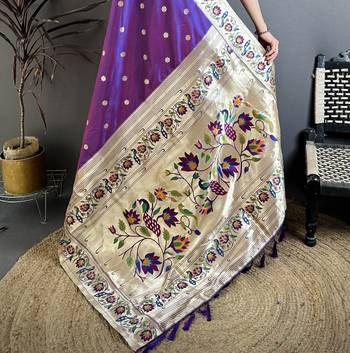 Purple silk blend zari woven paithani saree with unstitched blouse piece 5