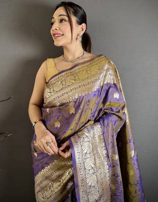 Purple soft silk blend zari banarasi saree with unstitched blouse piece 3