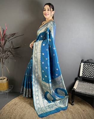 Teal soft silk blend zari banarasi saree with unstitched blouse piece 2