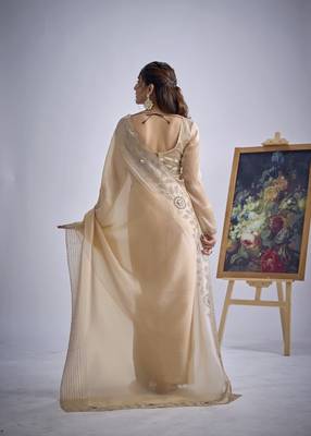 indian beige zarkan butta handwork kanjivaram silk saree 2