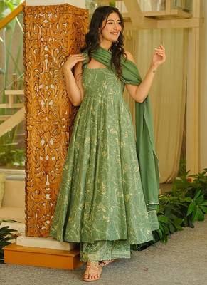 Green printed muslin salwar suit 2