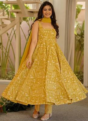 Yellow printed muslin salwar suit 1