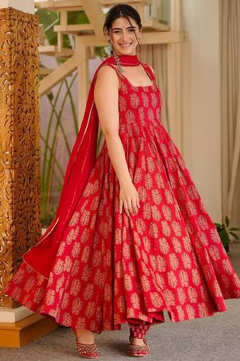 Red printed muslin salwar suit