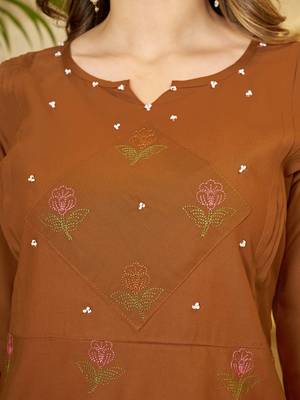 Wrown heavy viscose rayon embroidered co-ord set 2