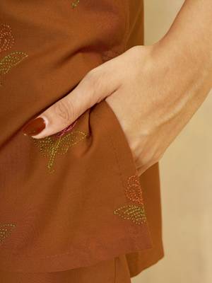 Wrown heavy viscose rayon embroidered co-ord set 3