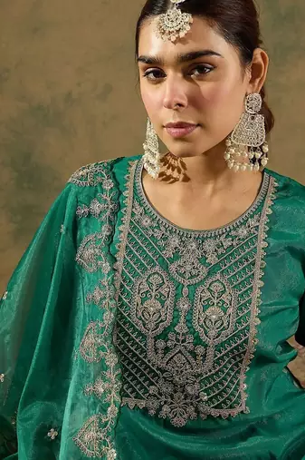 Ethnic motifs embroidered kurta with trousers &  dupatta