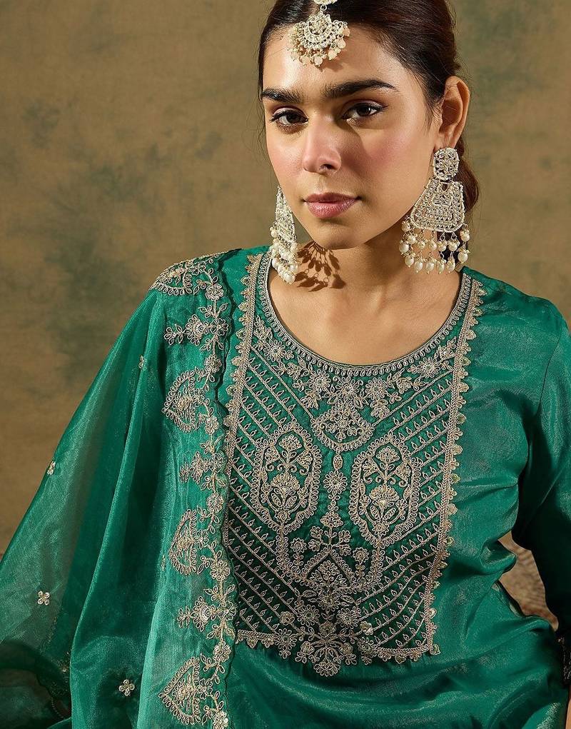 Ethnic motifs embroidered kurta with trousers &  dupatta
