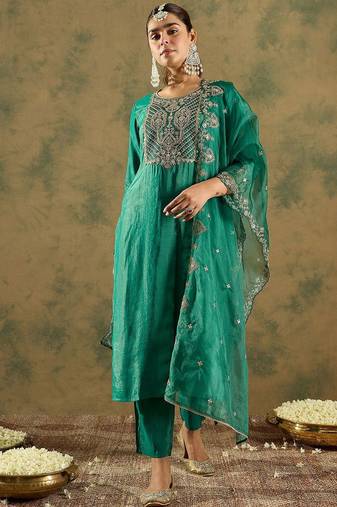 Ethnic motifs embroidered kurta with trousers &  dupatta