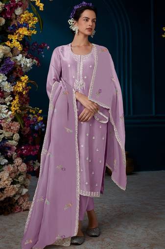 Ethnic motifs embroidered regular beads and stones kurta with trousers & dupatta