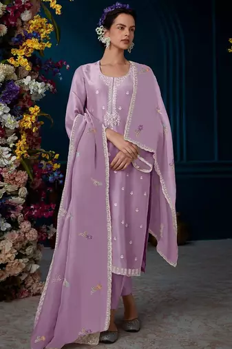 Ethnic motifs embroidered regular beads and stones kurta with trousers & dupatta