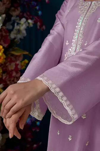 Ethnic motifs embroidered regular beads and stones kurta with trousers & dupatta