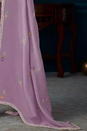 Ethnic motifs embroidered regular beads and stones kurta with trousers & dupatta
