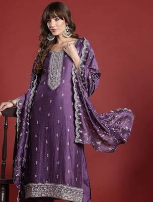 Women ethnic motifs embroidered sequinned kurta with trousers & dupatta 1