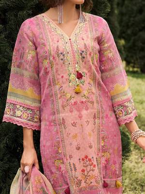 Floral printed v-neck linen kurta with trousers and dupatta 3
