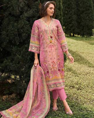Floral printed v-neck linen kurta with trousers and dupatta 4