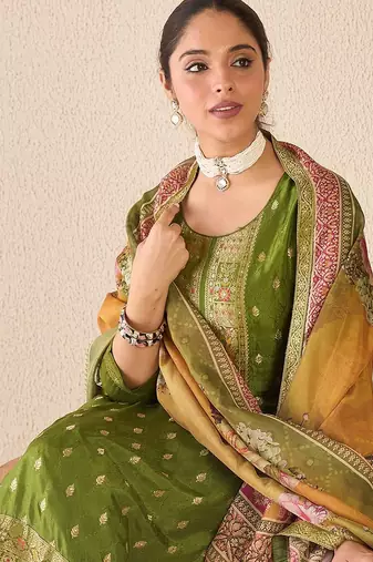 Floral printed round neck kurta with trousers & dupatta