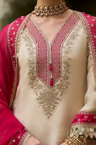 Ethnic motifs embroidered v-neck mirror work kurta with trousers & dupatta