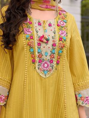 Women floral embroidered thread work cotton kurta sets 3