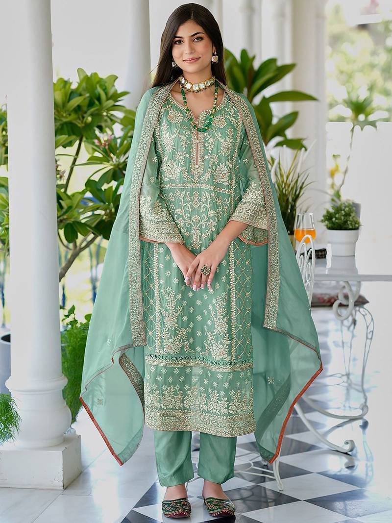 Zari ethnic motifs embroidered notch neck straight republic day kurta with trousers & dupatta