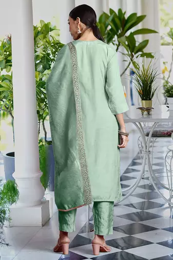 Zari ethnic motifs embroidered notch neck straight republic day kurta with trousers & dupatta