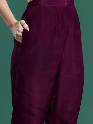 Ethnic motifs embroidered sequinned kurta with trousers & with dupatta 3