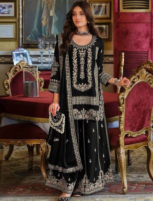 Floral embroidered round neck chinon zari straight kurta & palazzos with dupatta 1