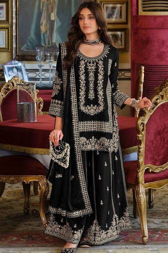 Floral embroidered round neck chinon zari straight kurta & palazzos with dupatta