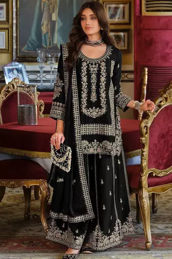 Floral embroidered round neck chinon zari straight kurta & palazzos with dupatta