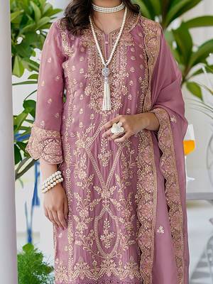 Ethnic motifs embroidered v neck straight kurta with trousers & dupatta 2