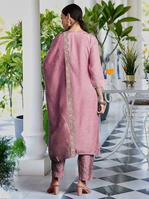 Ethnic motifs embroidered v neck straight kurta with trousers & dupatta 3